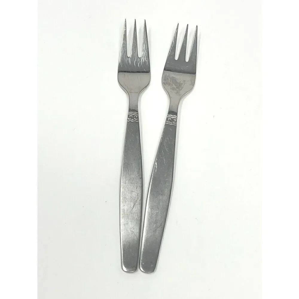 Nils Johan Sweden Sessan Pastry Dessert Salad 3 Tine Forks NIJ1 6.5” Set Of 2